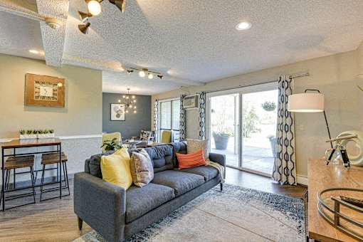 Living And Kitchen at Pheasant Park Apartments, New Hope, 55428-5401