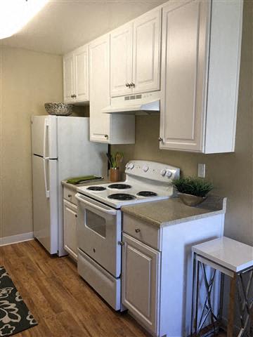 Kitchen at Seabreeze Apartment Homes, California, 94590-7602