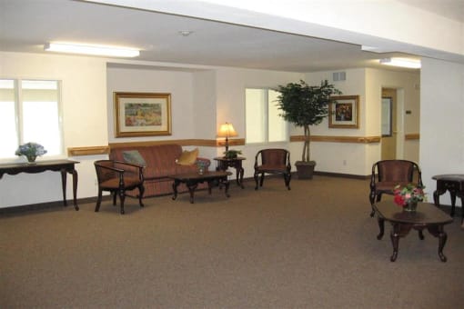 Social Room at VINTAGE AT BURIEN, Washington, 98168