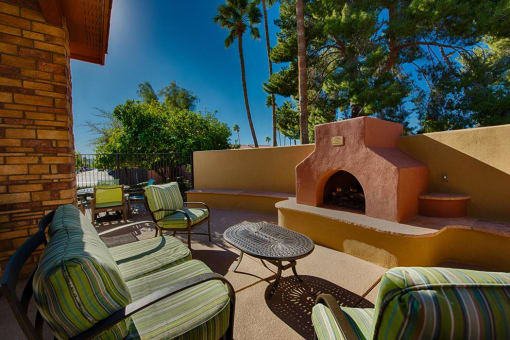 Outdoor Grill and Entertainment Area at Residences at FortyTwo25, Phoenix, AZ