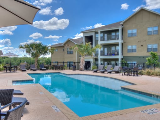 New Pool with Resort Style Experience at La Contessa Luxury Apartments, Laredo, TX 78045