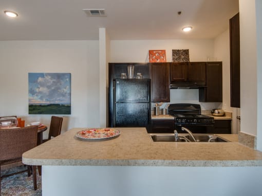 Designer Granite Countertops at La Contessa Luxury Apartments, Laredo, TX 78045