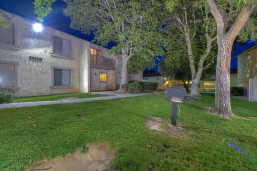 Fairway Manor Apartment Homes BBQ Area