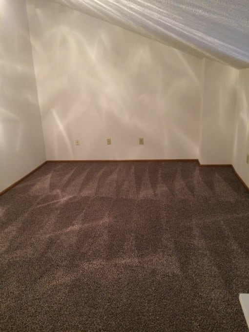 Image of carpeted loft space