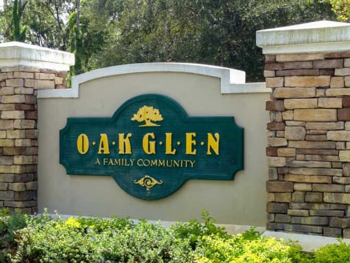 Entrance at Oak Glen Apartments, Orlando