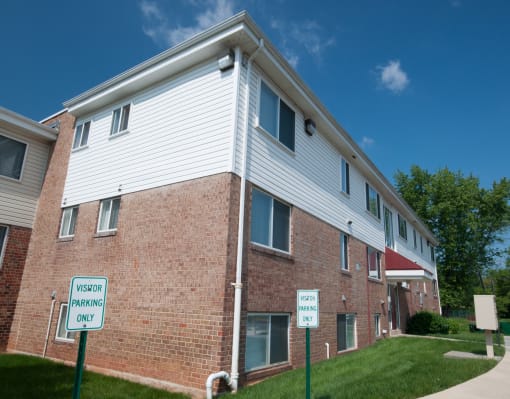 Cherrydale Apartments located in the Cherryhill neighborhood of Baltimore
