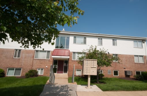 Cherrydale Apartments located in the Cherryhill neighborhood of Baltimore