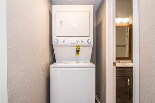 Washer and dryer included in select Verano Oaks apartments