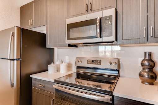Kitchen with stove top oven at Auburn Brook, Castle Rock, CO, 80109