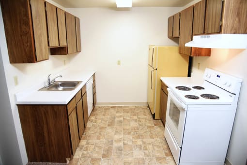 Fully Furnished Kitchen at Napa Apartments, Spokane, 99207