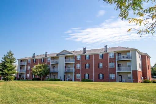 1 Bedroom Apartments, 2 Bedroom Apartments, 3 Bedroom Apartments In Louisville, Champion Farms Apartments in Louisville