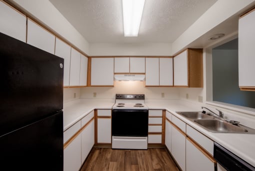 Kitchen at Bradford Run in Kokomo, IN
