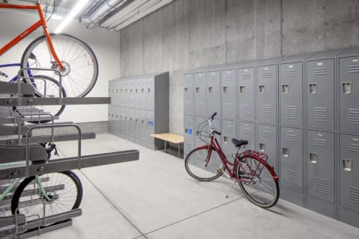 The Wilmore bike locker room with several bikes