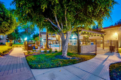 Courtyard With Green Space at Pacific Trails Luxury Apartment Homes, Covina