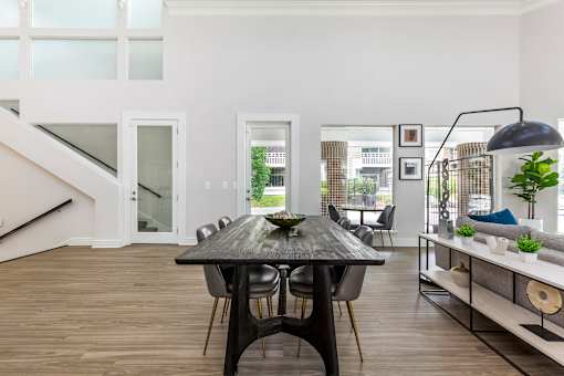 Dining Area at The Apartments at Tamar Meadow, Columbia