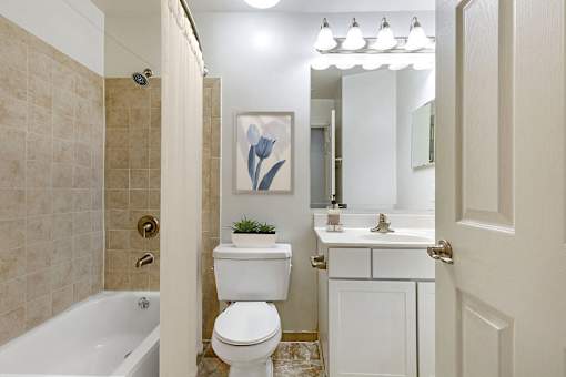Large Soaking Tub In Bathroom at The Greens at Columbia, Maryland