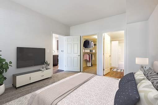 Bedroom With TV at The Apartments at Cambridge Court, Rosedale