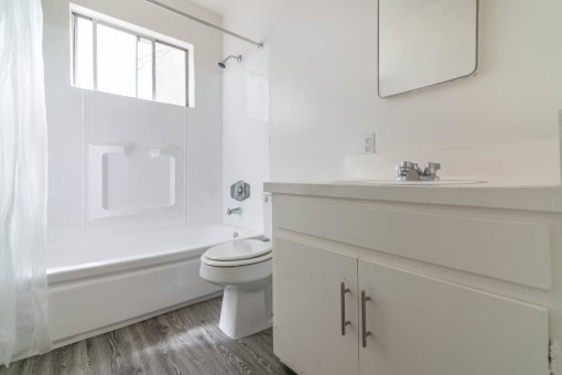 Full bathroom