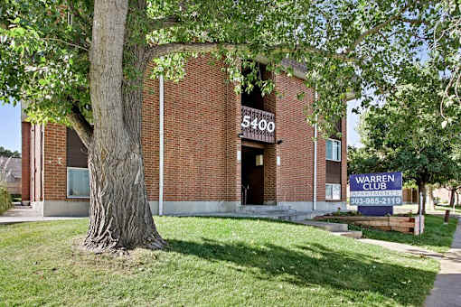 Outdoor Green Space at Warren Club, Denver, CO, 80227