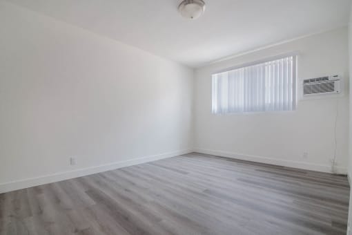 Bedroom with a/c