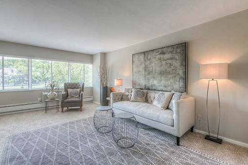 Sunset Classic Unit with South Views