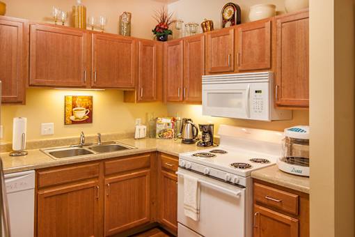 Photos and Video of Elim Manor Homes in Columbus OH