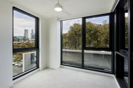 Floor to ceiling windows - The Briscoe by Kinleaf