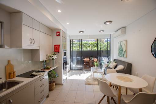 Crowle-estate-ryde-sda-kitchen