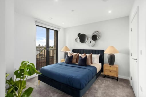 Valetta Grove master bedroom