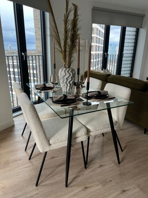 London Road typical living space – dining area