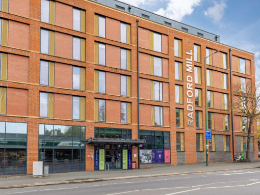 the building in which the hotel is located