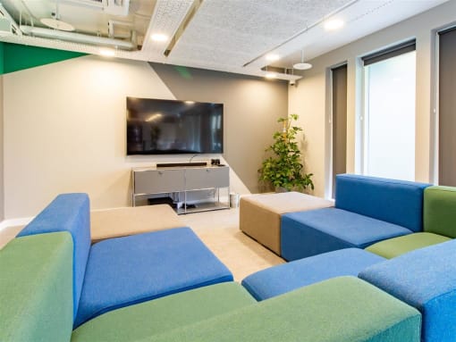 Benedict's Gate, Norwich - TV Lounge, 2