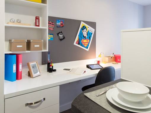 Glassyard Building, London - Standard Studio, 1