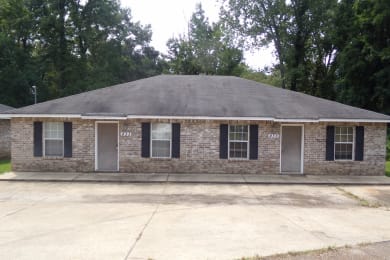 835 Ponder