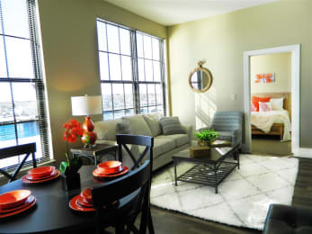 apartment for rent, Warren, Providence, Boston, 1 bedroom, 2 bedroom, 3 bedroom, luxury apartment, pet friendly, open floorplan, oversized windows
