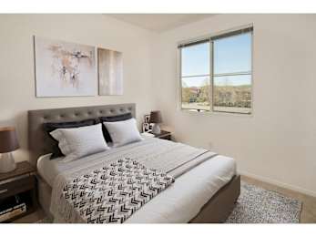 Cozy bedroom at Seville at Gale Ranch, San Ramon