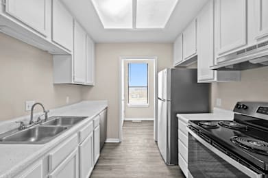 3 Bedroom 2.5 Bath at Diamond Ridge Townhomes, Oklahoma City, 73114