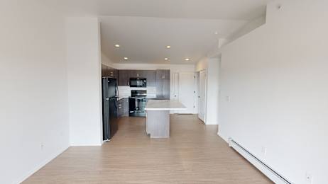 1 Bed/1 Bath Upper, Kitchen and Living