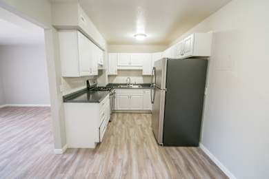 Kitchen 26 Emery