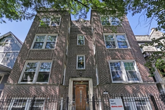 1261 W Argyle Apartments In Chicago Il