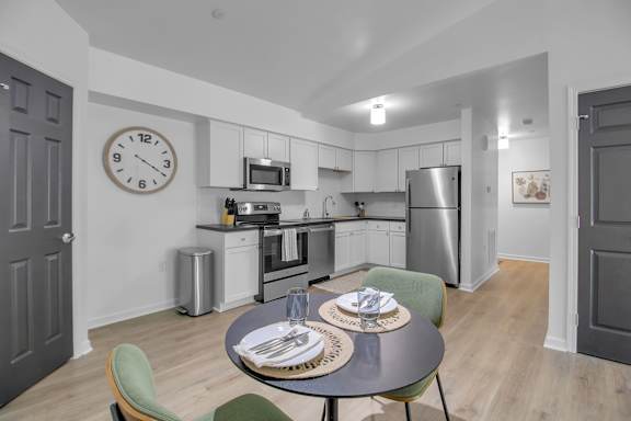 Floor Plan  2 Bedroom