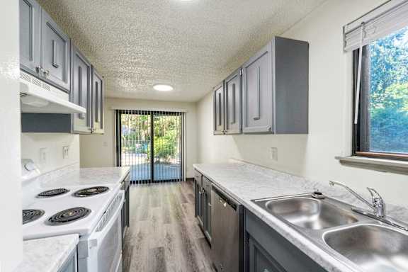 Floor Plan  2 Bed 1 Bath B Large