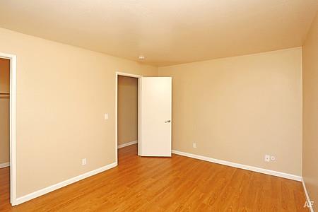 Floor Plan  2 Bed 1.5 Bath