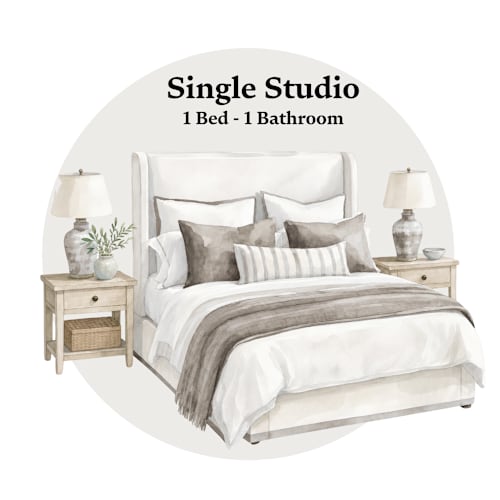 Floor Plan  A bedroom with a bed, nightstands, and lamps.