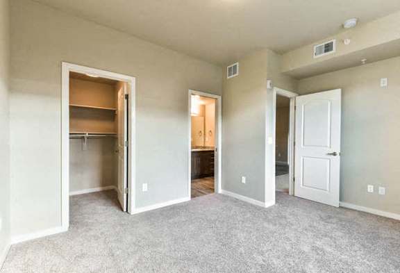 Floor Plan  2 Bed 2 Bath