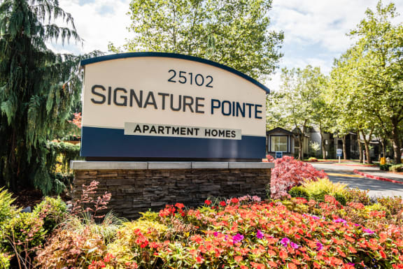 Signature Pointe property image