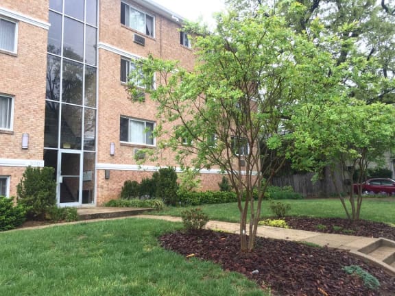 Columbia Pike Apartments property image