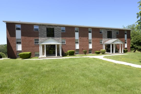 Colony Hill Apartments &amp; Townhomes property image