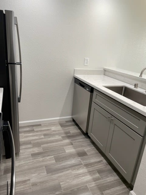 Tassajara 2x2.25  side view into kitchen (remodel)