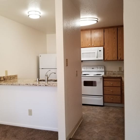 Tassajara 2x2.25 view of kitchen (basic)